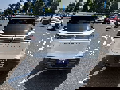 New 2025 Nissan Murano SL image 6