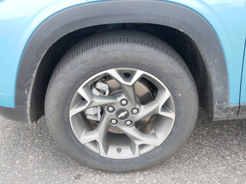 Used 2025 Chevrolet Trax LT w/ Driver Confidence Package image 10