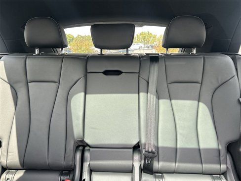 New 2025 Audi Q8 Premium image 13