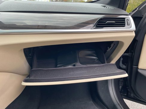 Used 2017 BMW 530i image 29