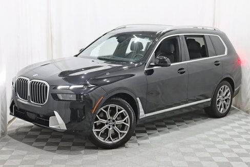 Used 2024 BMW X7 xDrive40i w/ Executive Package image 7