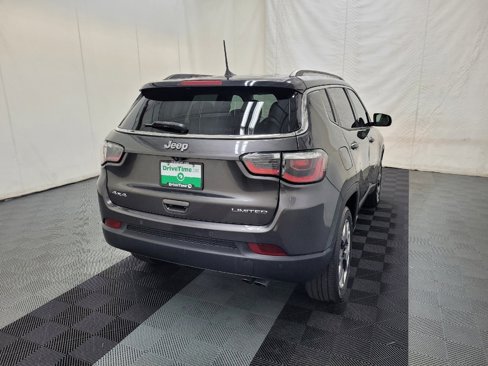 Used 2018 Jeep Compass Limited w/ Navigation Group image 9