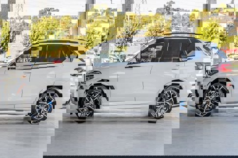 Used 2021 BMW X5 sDrive40i w/ M Sport Package image 56