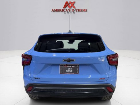 Used 2024 Chevrolet Trax RS w/ Driver Confidence Package image 6