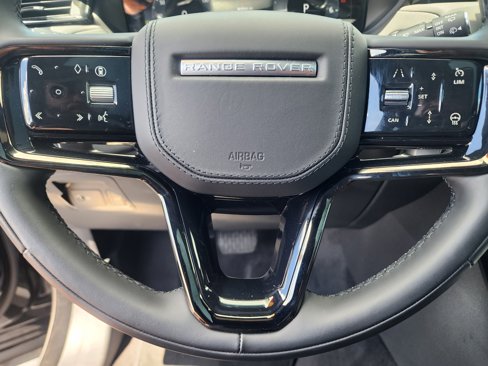 Used 2025 Land Rover Range Rover Velar S image 28
