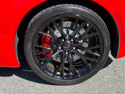 Used 2019 Chevrolet Corvette Z06 w/ Battery Protection Package image 26