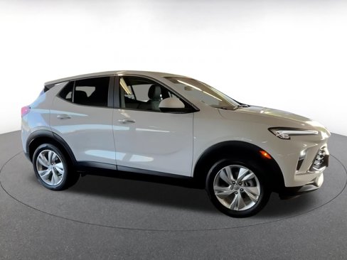 Used 2025 Buick Encore GX Preferred image 16