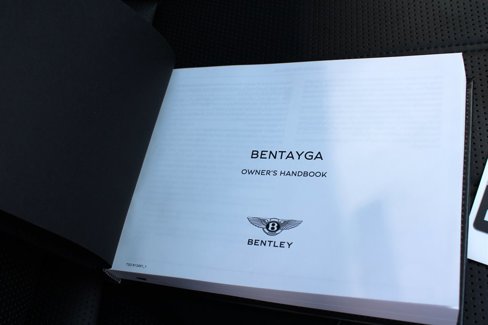 Used 2018 Bentley Bentayga image 81