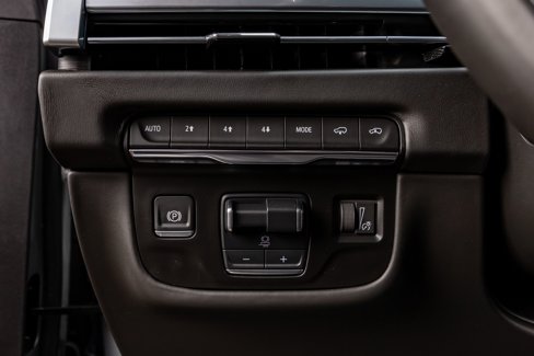 Used 2025 Cadillac Escalade ESV Sport Platinum image 22