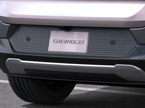 New 2025 Chevrolet Equinox EV LT image 14