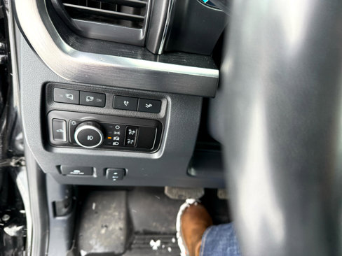 Used 2023 Ford F350 Lariat w/ Lariat Ultimate Package image 19