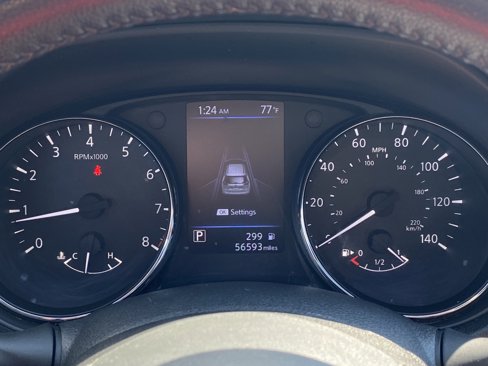 Used 2020 Nissan Rogue SV image 12