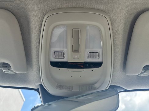 New 2026 Volvo XC40 B5 Plus w/ Protection Package Premier image 18