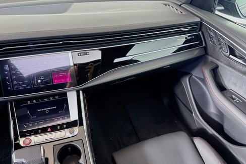 New 2025 Audi RS Q8 performance image 21