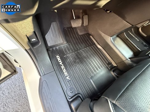 Used 2023 Honda Odyssey Elite image 23