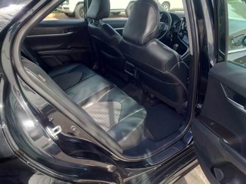 Used 2024 Toyota Camry SE image 8