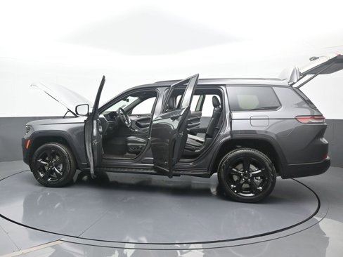 New 2025 Jeep Grand Cherokee L Limited w/ Black Appearance Package image 71