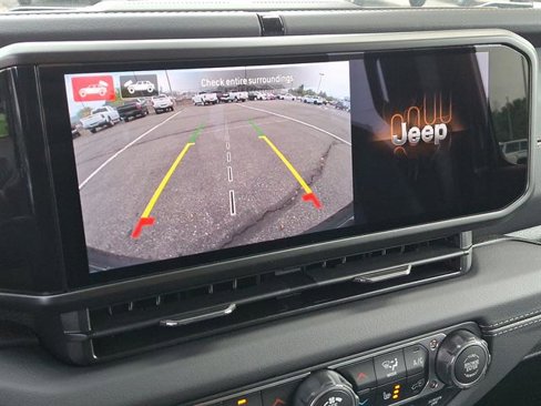 New 2025 Jeep Wrangler Unlimited Sahara image 14
