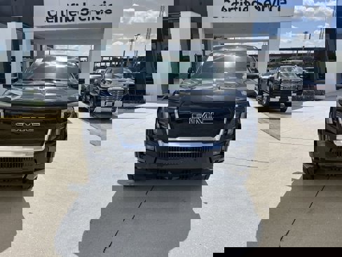 New 2025 GMC Sierra EV Denali image 2