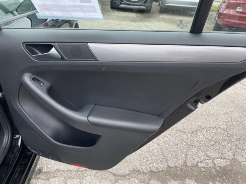 Used 2018 Volkswagen Jetta S image 25