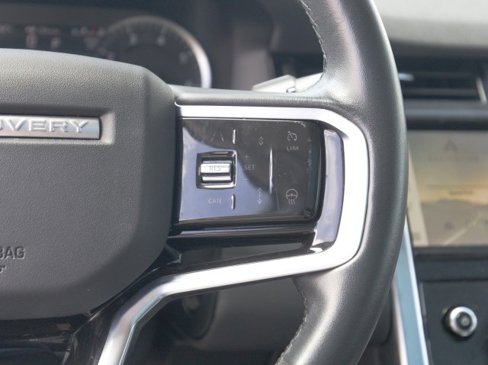 Used 2023 Land Rover Discovery Sport S image 21