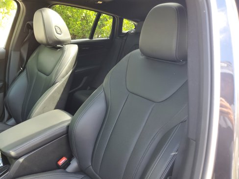 Used 2024 BMW X4 xDrive30i image 17