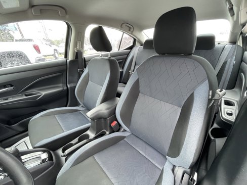 Used 2024 Nissan Versa SV image 16