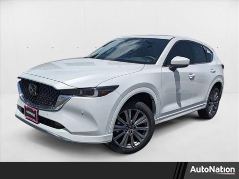 New 2025 MAZDA CX-5 Signature image 1