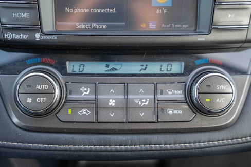 Used 2015 Toyota RAV4 XLE image 17