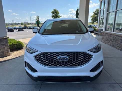 Used 2024 Ford Edge SEL image 3