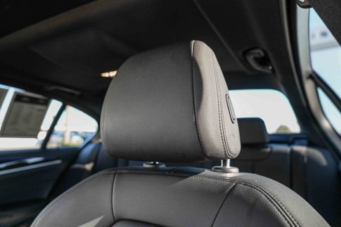Used 2018 BMW 530e image 23
