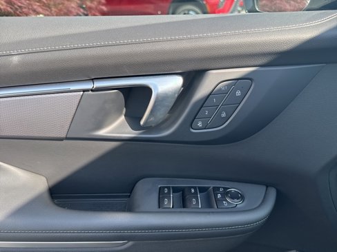 New 2025 Buick Enclave Sport Touring w/ Power Package image 9