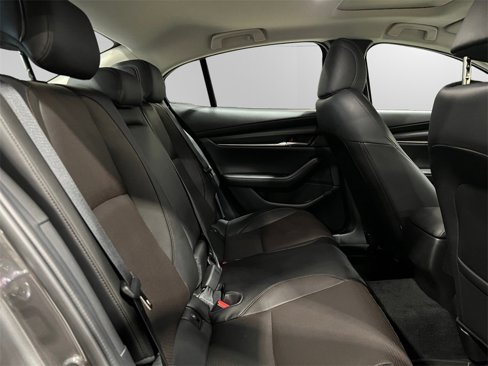 Used 2025 MAZDA MAZDA3 2.5 Turbo Sedan w/Premium Plus image 17