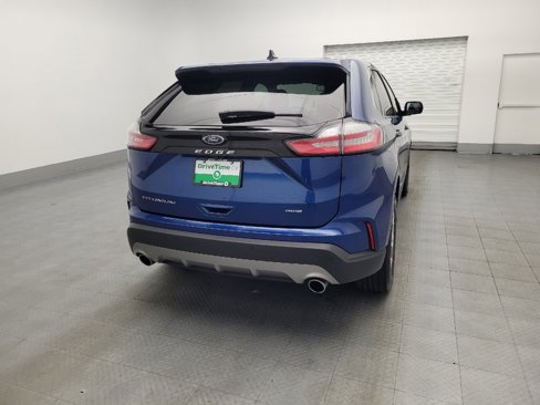 Used 2024 Ford Edge Titanium image 7