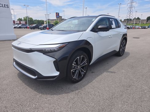 New 2025 Toyota bZ4X Limited image 3