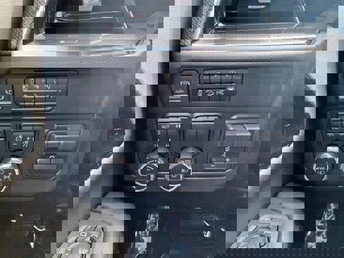 New 2025 Chevrolet Suburban RST w/ RST Capability Package image 42