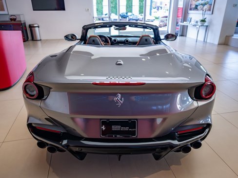 Used 2022 Ferrari Portofino M image 5