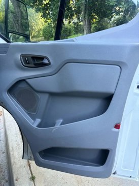 Used 2019 Ford Transit 350 XLT image 15