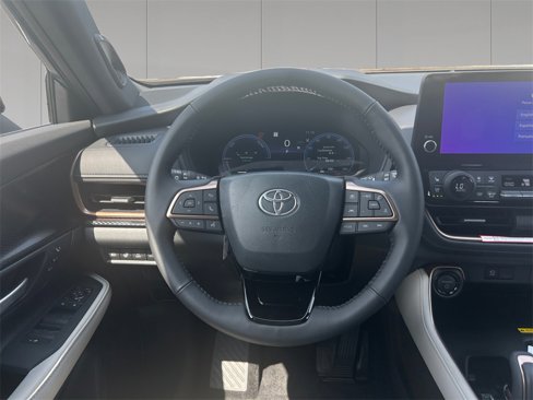 New 2025 Toyota Grand Highlander AWD Hybrid image 13