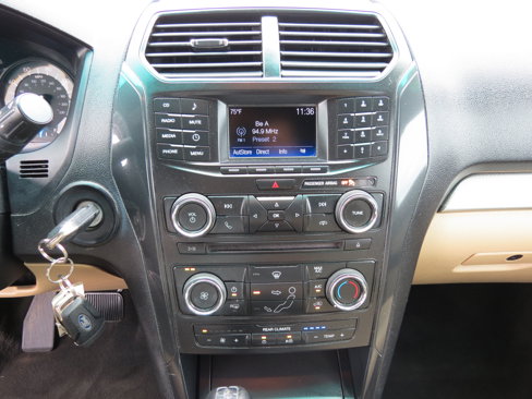 Used 2017 Ford Explorer FWD image 18