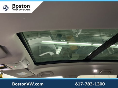 New 2025 Volkswagen Atlas SEL image 20