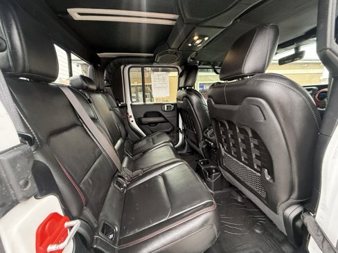 Used 2020 Jeep Gladiator Rubicon image 17