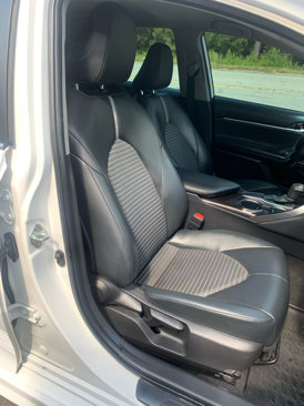 Used 2021 Toyota Camry SE image 9