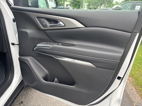 New 2025 Chevrolet Traverse LT image 23