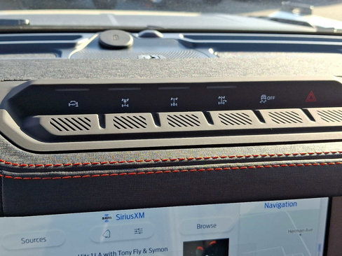 New 2025 Ford Bronco Raptor w/ Interior Carbon Fiber Pack image 19