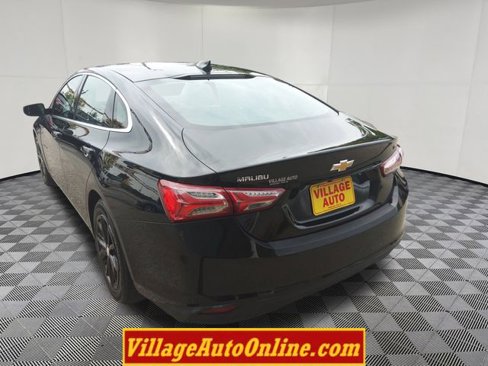 Used 2021 Chevrolet Malibu LT image 11