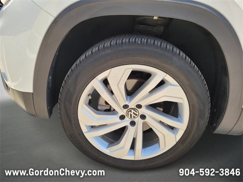 Used 2021 Volkswagen Atlas SE image 10