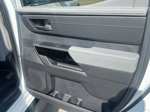 New 2026 Toyota Tundra Limited image 15