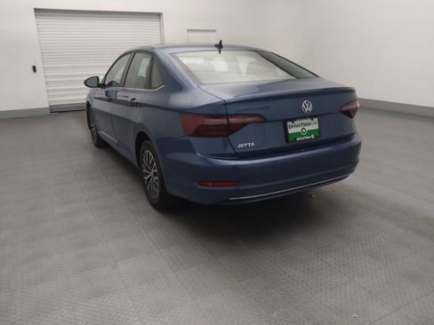 Used 2021 Volkswagen Jetta SE image 5