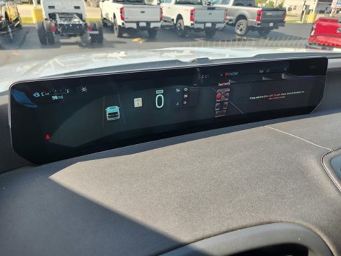 New 2025 Ford Expedition Platinum image 6